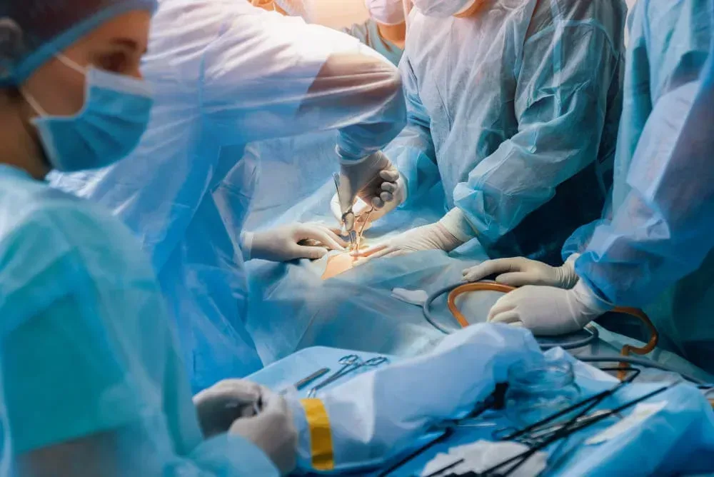 Cirugía de apendicitis de urgencias en CDMX: actúa a tiempo y evita complicaciones